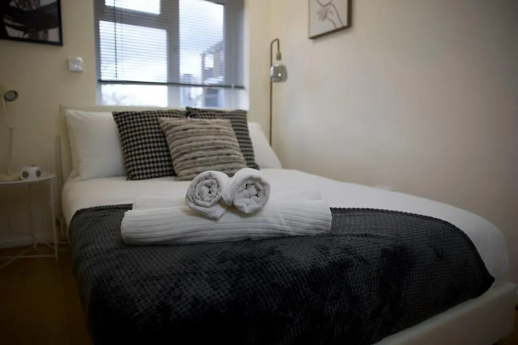 2 Bed Flat With Easy Access To Excel, Central London, City Airport, O2 Appartement