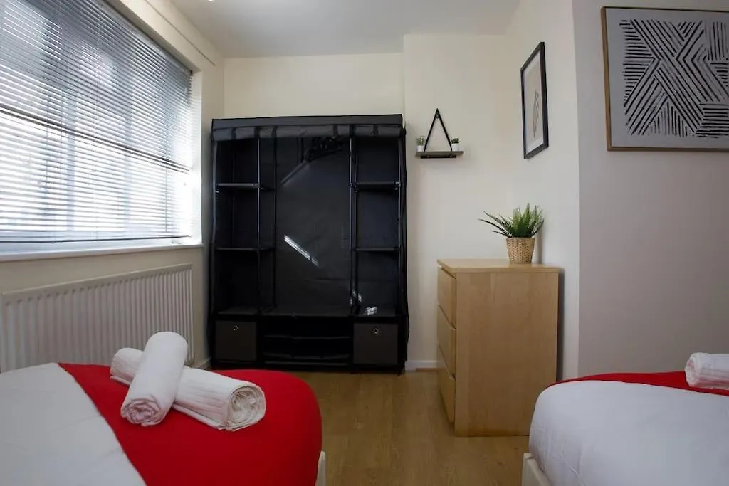2 Bed Flat With Easy Access To Excel, Central London, City Airport, O2 Appartement